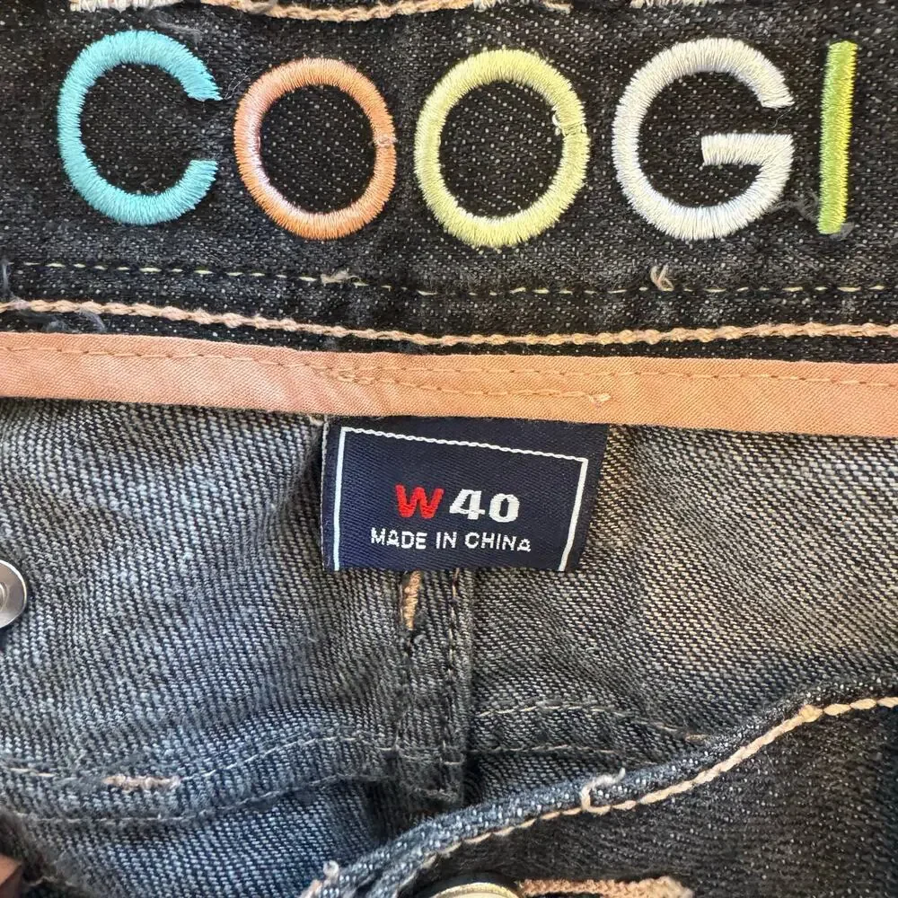 COOGI Y2K Hip Hop Baggy Embroidered Logo Denim Patch Shorts Size 40